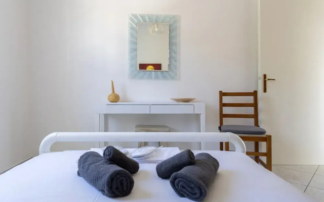 Panoramic View House