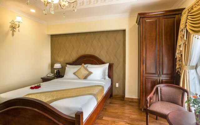 Navy Flowers Hotel