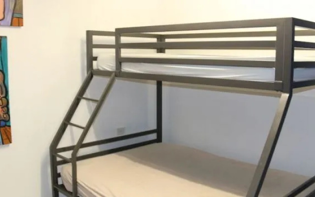 Waterfront Backpackers - Hostel