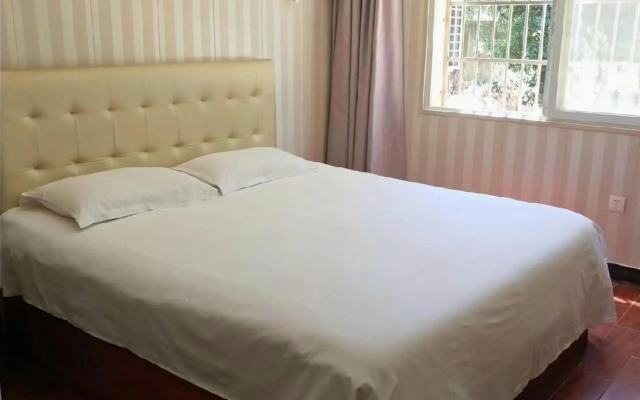 Tianhai Chain Hotel (Lushan High-speed Railway Station branch in Chaisang District)
