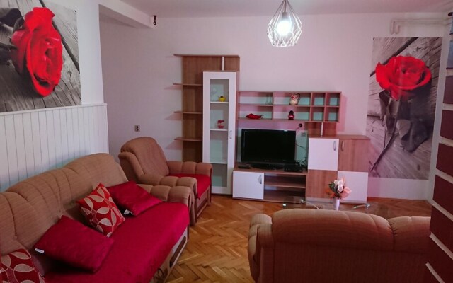 Beautiful Apartment With Balcony on Island Rab