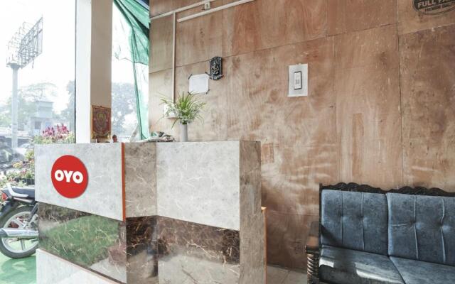 OYO Flagship 80448 Hotel Varna