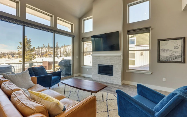 Fraser Vacation Rental - Shuttle to Winter Park!