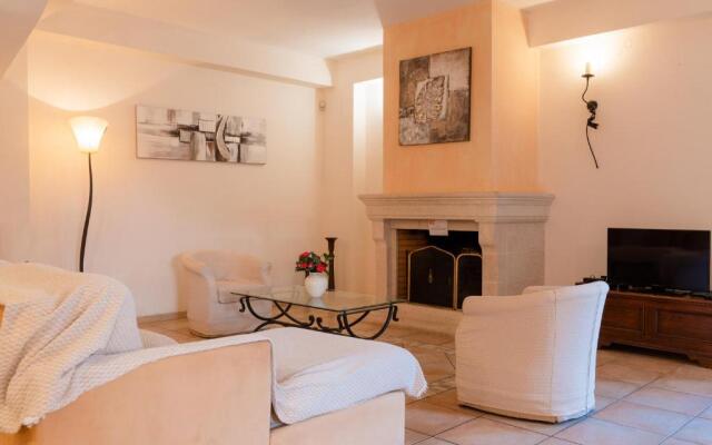 Villa Moyria by MediterraneanVillas