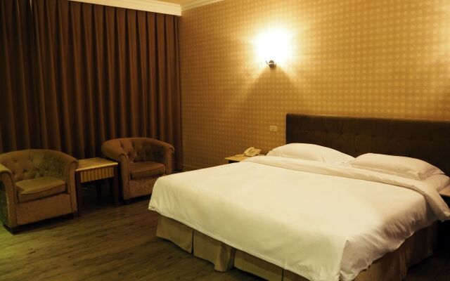 The Riverside Hotel & Motel
