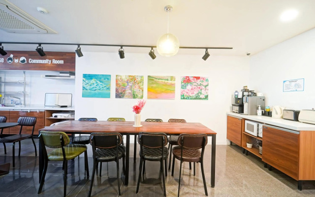 Ekonomy Haeundae Guesthouse