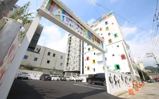 Almond Kids Hotel