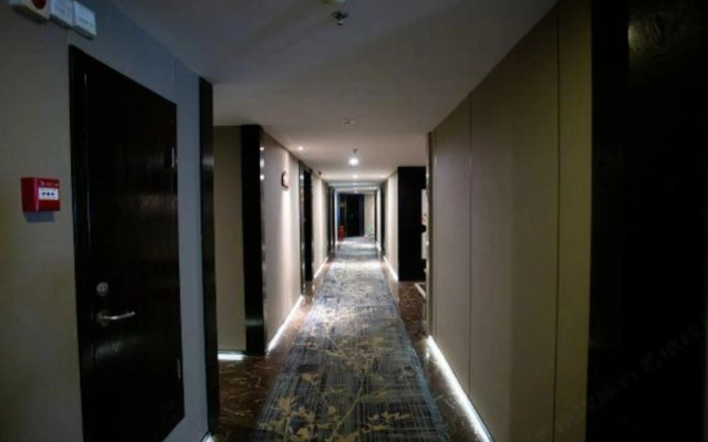 Xin Kai Yue Hotel