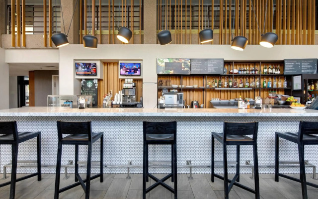 Courtyard by Marriott Austin-University Area