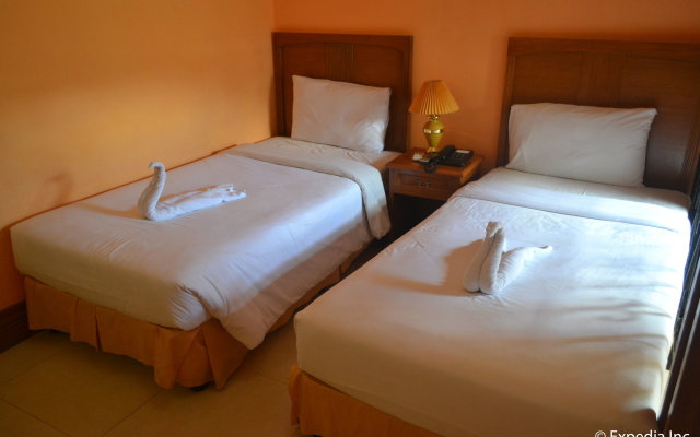 Estancia Resort Hotel