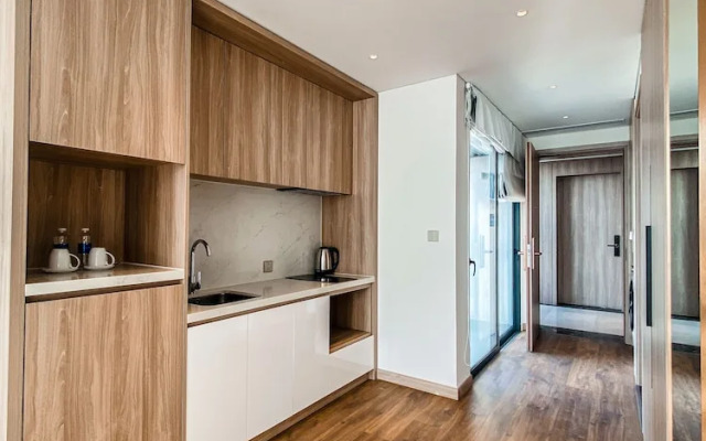 Ha Long Bay A La Carte Apartment By The O Residence