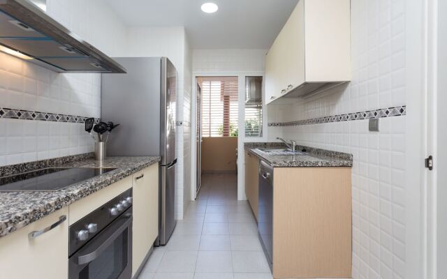 Royal Marina Golf Apartments