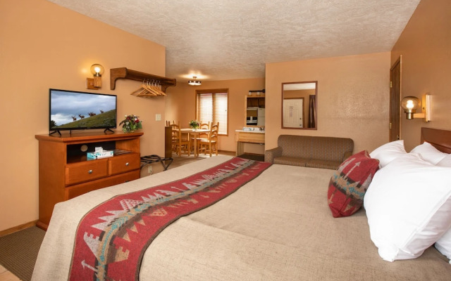 Flat Creek Inn