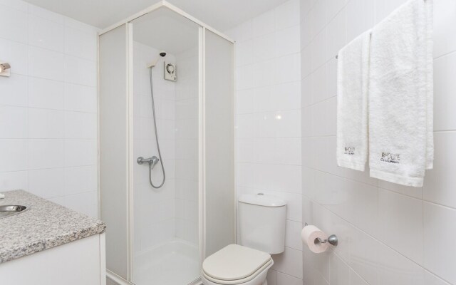 Casa com Piscina e Bungalow em Esposende by Izibookings