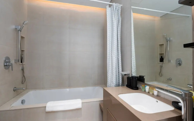 Chic Minimalist 1BR in Address JBR