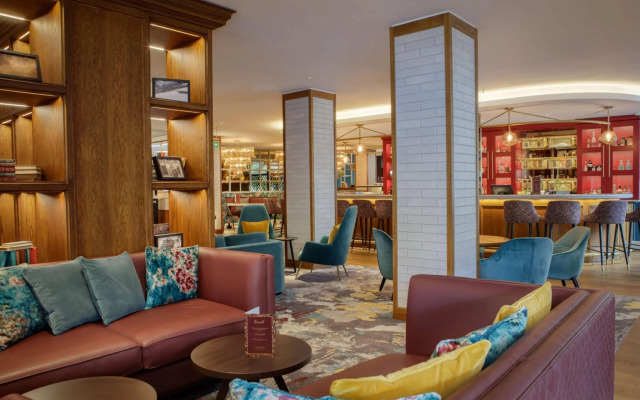 Doubletree by Hilton Bath