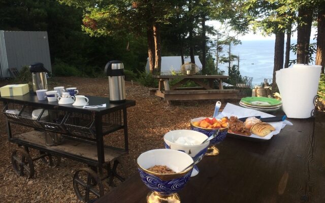 Terra Glamping