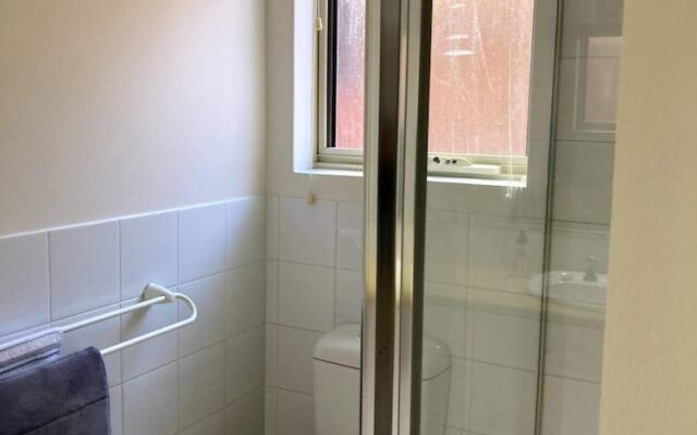 Modern 2 Bedroom Apartment in Perth