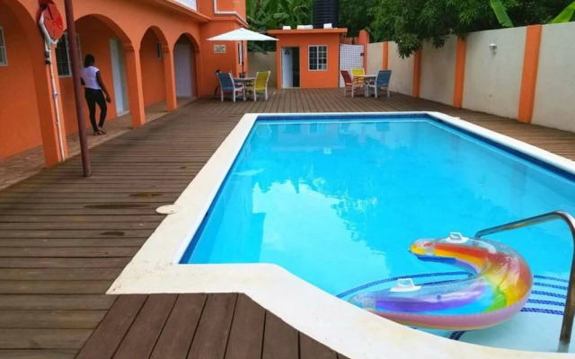 Sea View Apartments Negril