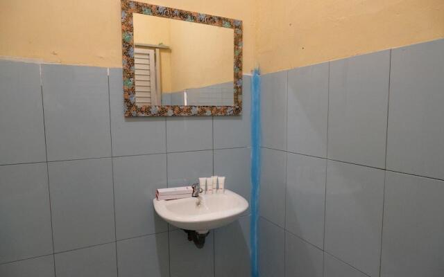 OYO 1278 Wina Beach Hotel