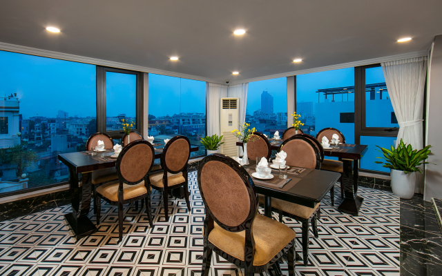 L'Heritage Hotel