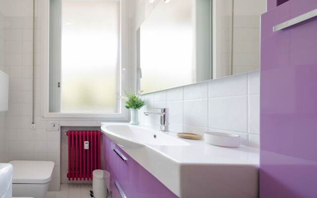 Sant'Orsola Colorful Huge Apartment