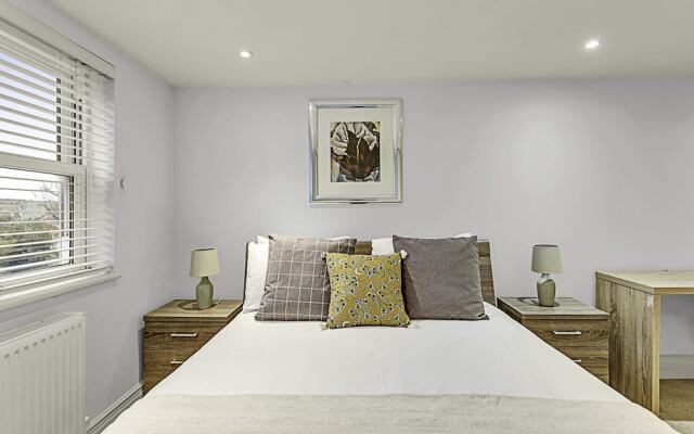 Superb Clapham Duplex