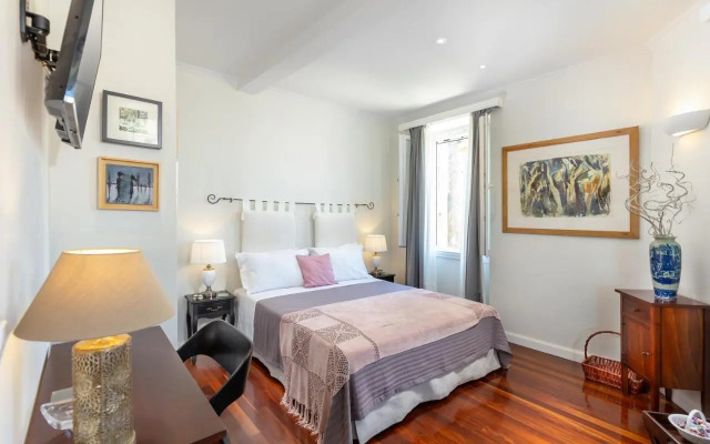 Dousmani Corfu Old Town studio suite