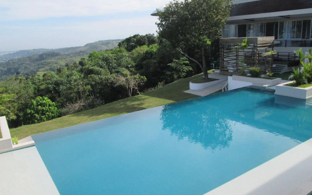 Ultra Winds Mountain Resort