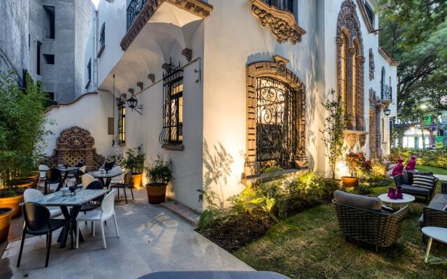 UTOPIC Campos Elíseos by ULIV