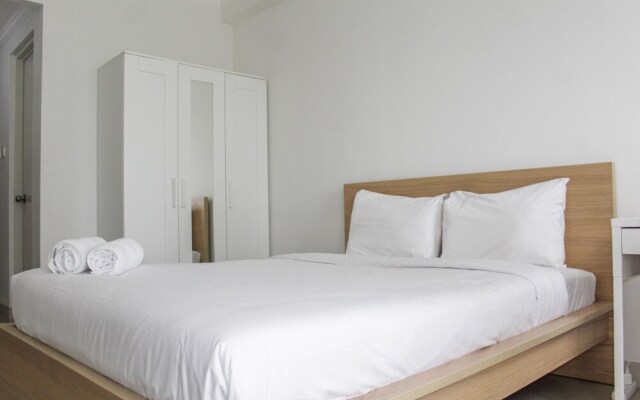 Best And Simply Clean Studio Signature Park Grande Apartment
