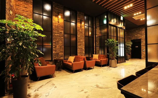 Uijeongbu Cloud hotel