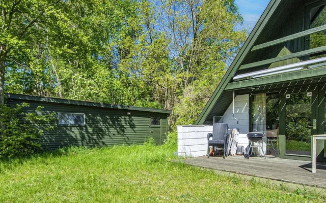 Tranquil Holiday Home in Ebeltoft near Sea