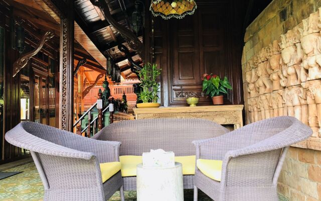 Royal Thai Villas