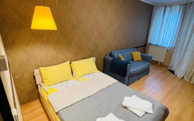 Studio Kris Villa Park