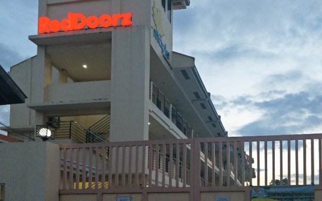 RedDoorz Plus near Talisay Town Center