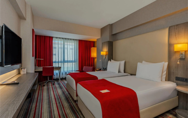 Ramada Plaza by Wyndham Izmir
