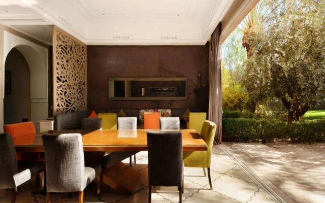 "luxury Private Home for 22 Pers & Pool..."