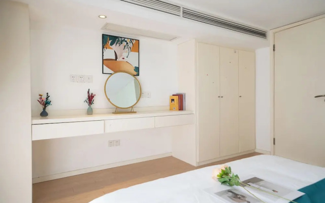 Shanghai Hills & Wanye Prime Stay