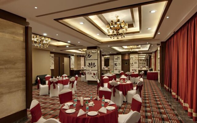 The Golden Palms Hotel & Spa Delhi