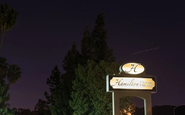 Radisson Suites Covina