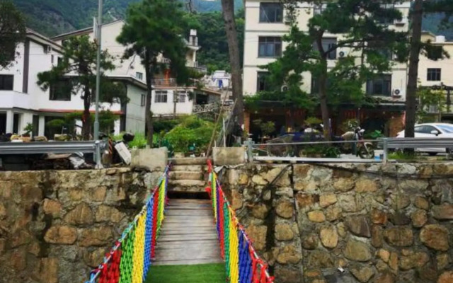 Yunjian Xiangsu Inn