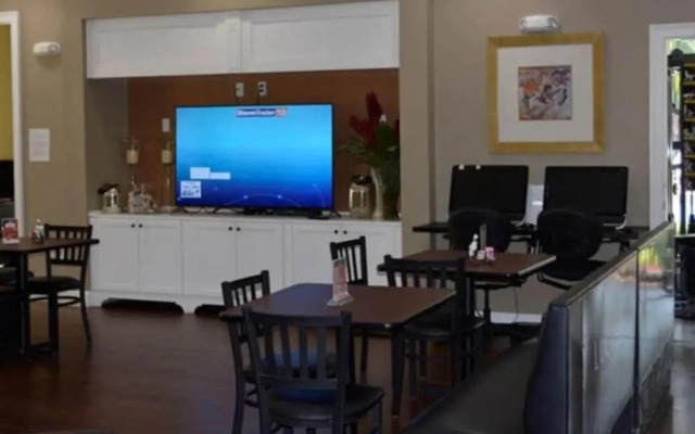 Cozy 4bdr House Near Disney 8101