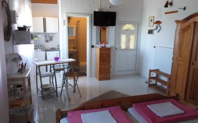 Kata Peaceful Apartment