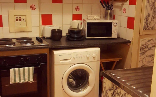 Hamza Apartment