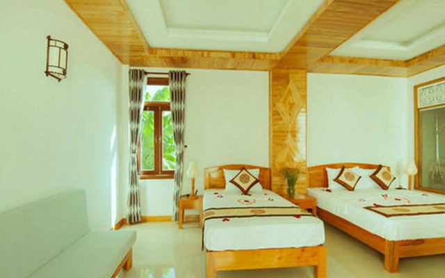Riverside Plum Garden Homestay