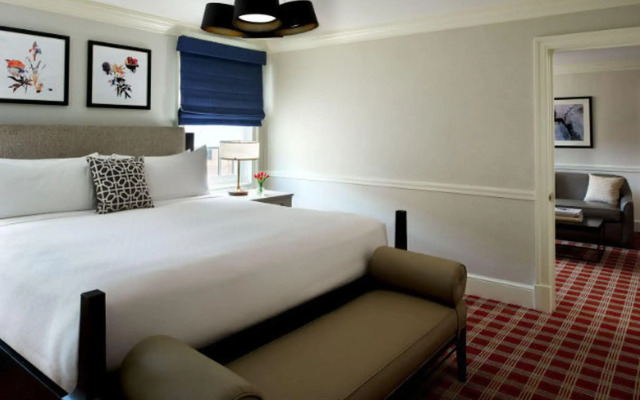 Morrison House Old Town Alexandria, Autograph Collection