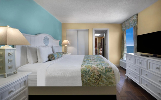 Monterey Bay Suites