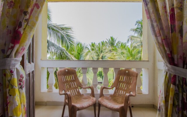 OYO 12036 Home with Pool 1BHK Varca