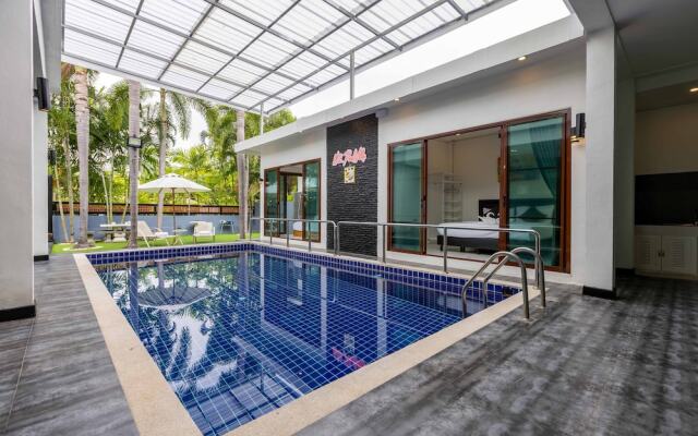4 Bedroom Modern Pool Villa BL10
